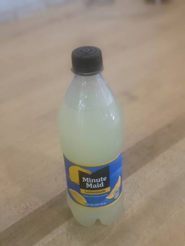 20 OZ MINUTE MAID,LEMONADE.