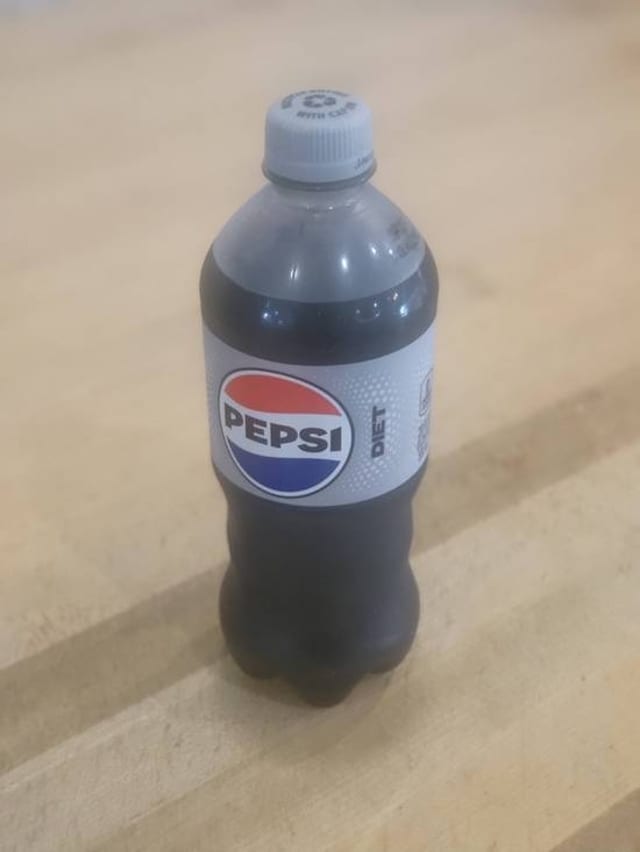 20 OZ DIET PEPSI.